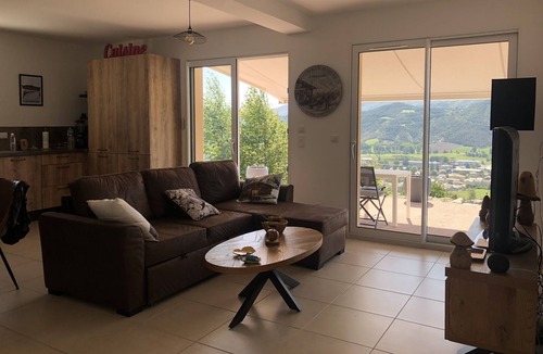 Chorges House | Villa Neuve 90m2 , à 1,5km à Pied du Centre de Chorges , vue Exceptionnelle
