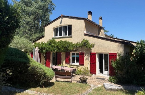 Saint-Just-Chaleyssin Villa | Villa with pool and garden - 30' from Lyon