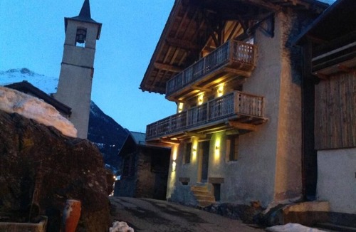Villaroger Apartment | Villaroger Chalet, Sleeps 2 , Ski to Door