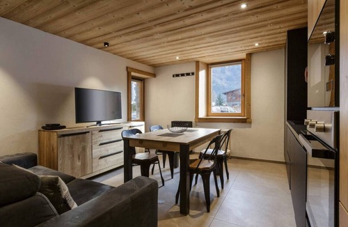 Les Praz-de-Chamonix Apartment | Vouvy - Moderne 4pax | Remontée Flégère 5min | Praz | Arve