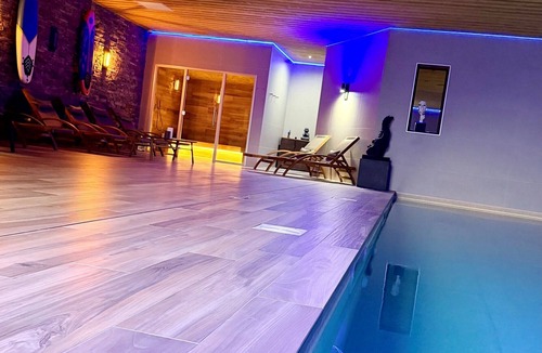 Saint-Vulbas Hotel | What Else Hotel