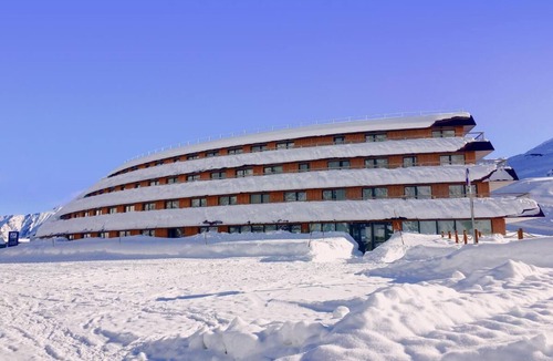 Piau Engaly Apartment | Wifi, 100m from resort center, fitness, terrace, parking, tv, 70m², Piau Engaly