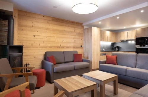 Belle Plagne Apartment | Wifi, 200m from resort center, fitness, swimming pool, sauna, balcony, fireplace or stove, tv