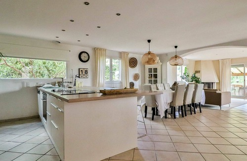 Thezan-les-Beziers House | Wonderful private villa for 6 people with private pool, A/C, WIFI, TV and terrace
