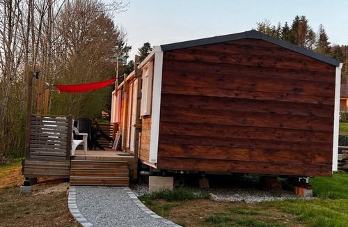 Loray House | Wooden cottage with terrace overlooking the countryside and swimming pool, optional Kota grill