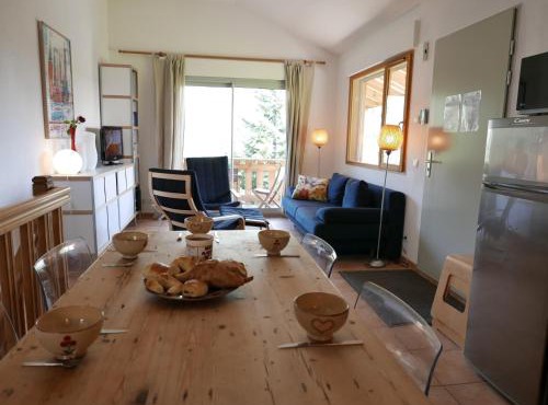 1 2 cottage that will be perfect for families with children