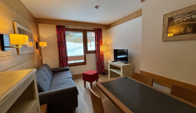 2-Room Apartment for 4, 33m², Ski-In/Ski-Out, Les Menuires