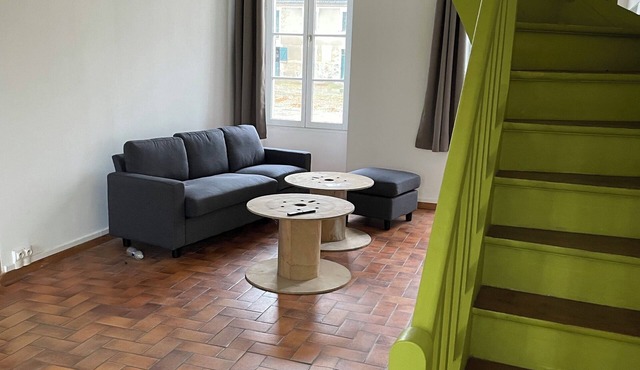 3-bedroom house for rent by the month in the countryside