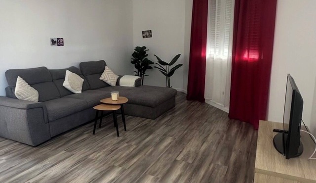 Aaron's'Open Space