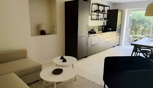 Apartment 'Gîte Simone' with Mountain View, Private Pool and Wi-Fi