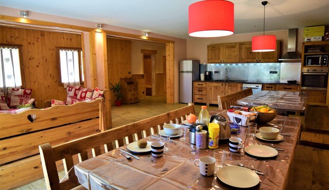 Apartment “Le Chamois” with Shared Garden and Wi-Fi
