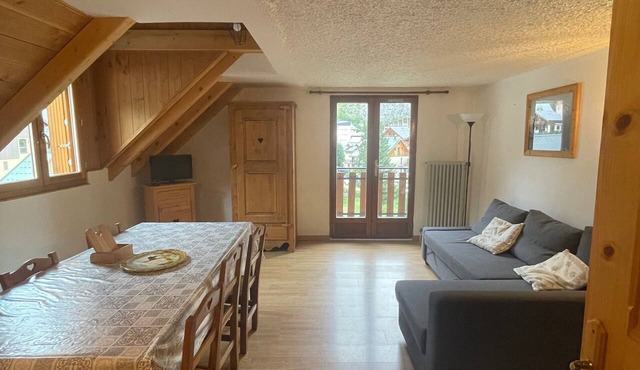 Apartment 'Le Galibier' with Mountain View, Shared Garden and Wi-Fi