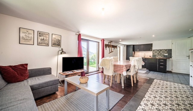 Apartment "Le Léman" with Mountain View and Wi-Fi