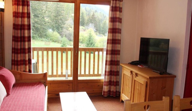 Appartement 6 pers, 2 ch, parking, pied de pistes, piscine - FR-1-508-234