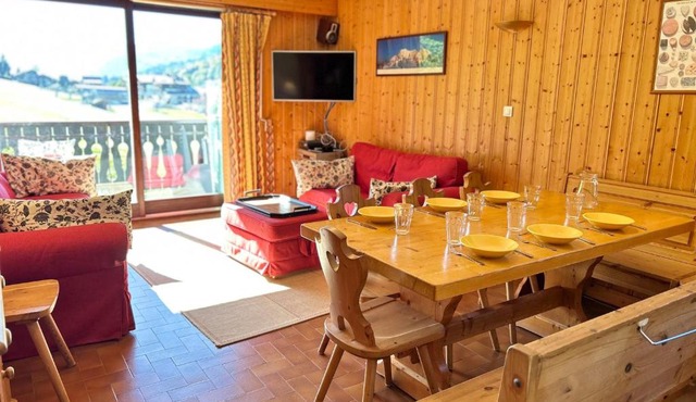 Appartement spacieux aux Gets, pied des pistes, balcon sud-ouest, 2 chambres, coin cabine, garage, WiFi - FR-1-623-81
