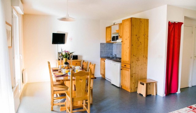 Balcony, parking, tv, ski locker, 34m², La Norma