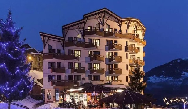 Britania Residence - FULL APARTMENT SKIS CENTRE FOR PIEDS
