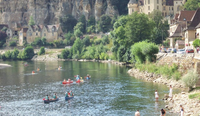 CÔTÉ BONAGUIL 4*- Gîte 5 pers - Swimming pool & Tennis - Gîtes de Poubille
