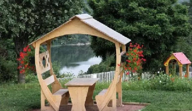 Campsite Flower de Mars* - Mobile home Loire View 35m² Premium /3 bedrooms + TV + LV + Air conditioning + Covered terrace 6 people