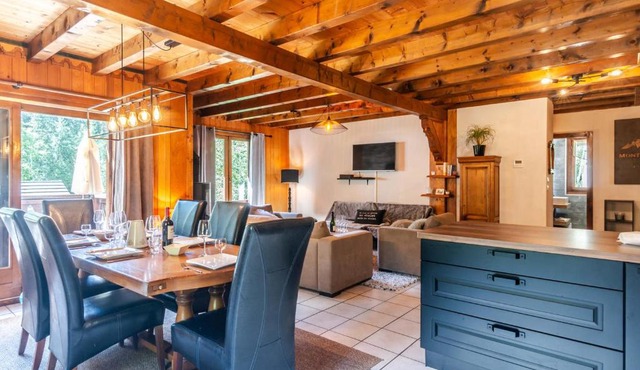 Chalet de charme 4 ch, garage & cheminée - Morzine - FR-1-754-16