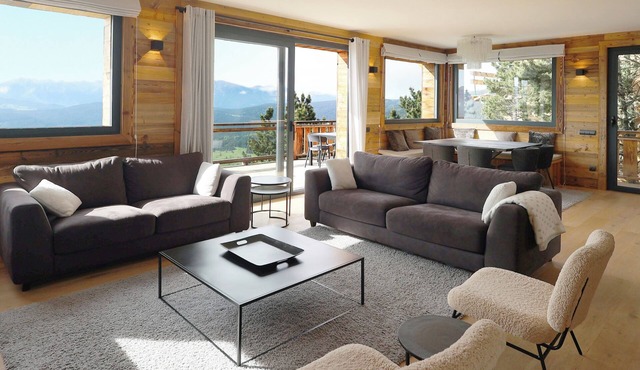 Chalet Dexception Avec vue Panoramique à 500 m des Pistes