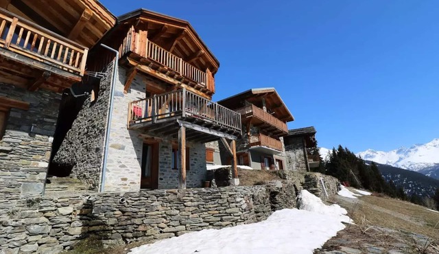 Chalet Encharmille - Beautiful chalet in the old village