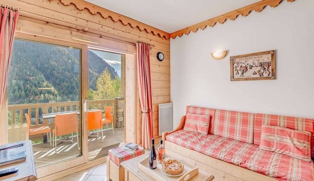 Champagny - 3 rooms, balcony, SPA access, WIFI included, sleeps 6