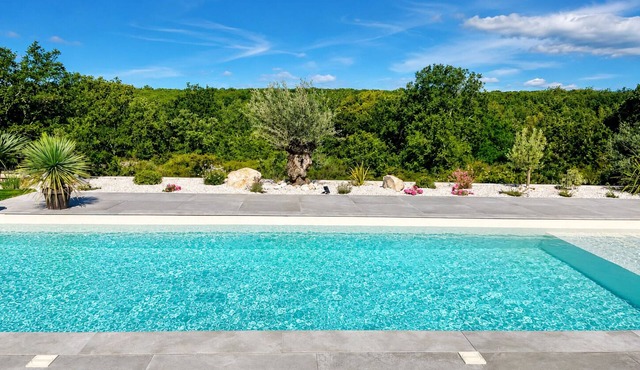CHARMING HOME WITH PRIVATE POOL – SOUTHERN ARDÈCHE, LAVILLEDIEU