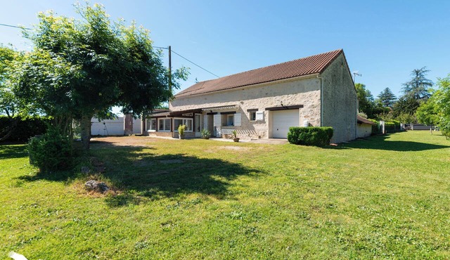 Charming stone house with terrace and garden