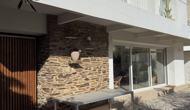 Comfortable seaside villa in the center of Canet Plage