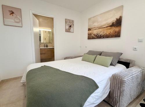Cosy studio with garden