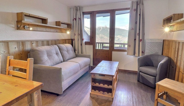 Cozy 2-Room Apt, Ski-in/out, Pets Allowed