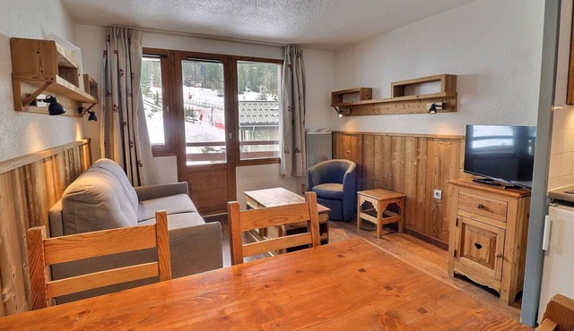 Cozy 2-Room Apt, Ski-in/Ski-out, Pets Welcome