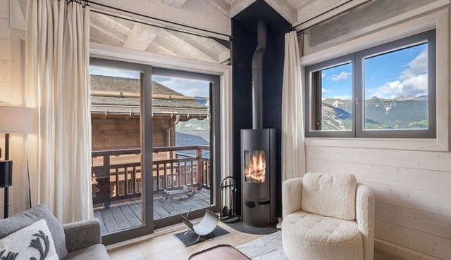 Cozy apartment at the slopes with parking
