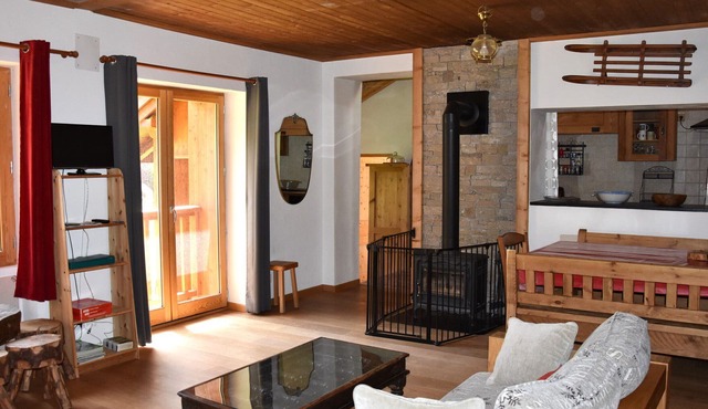 Cozy chalet 6 people near center, Pralognan