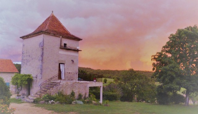 Dovecote near Saint Cirq Lapopie