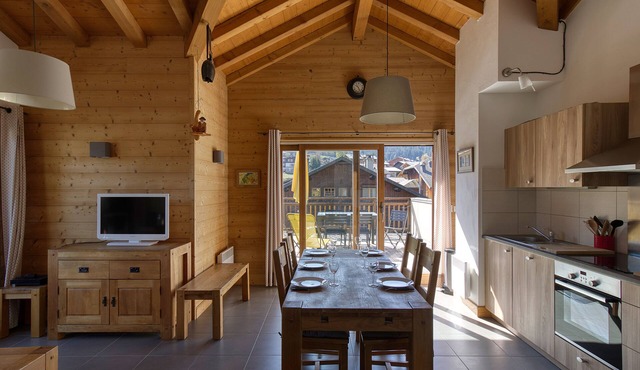 Duplex in Les Gets City center - 8 persons, 3 bedrooms - close to the slopes
