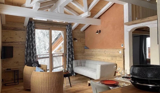 Enjoy this beautiful, cozy apartment