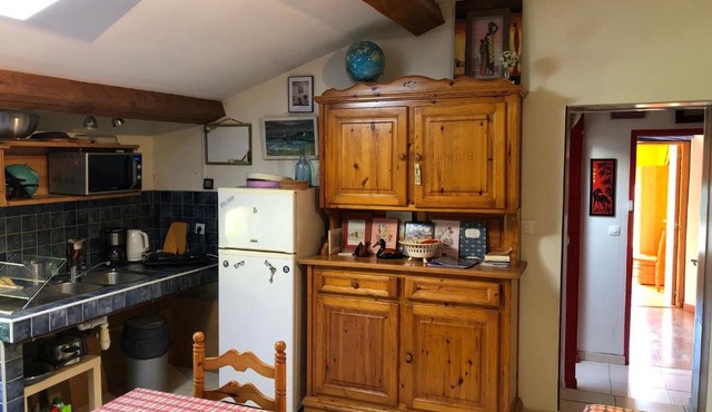 Gîte dans maison et jardin