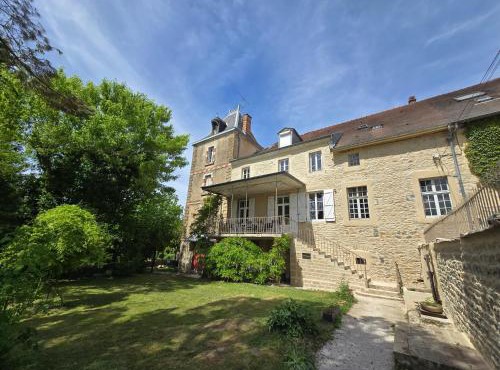 Gîte de la Tour du Château de Feschaux