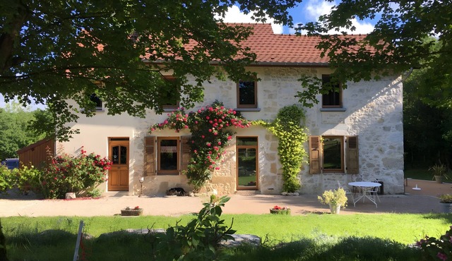 Gîte des Buis de l'Ain – Nature, Peace & Tranquility