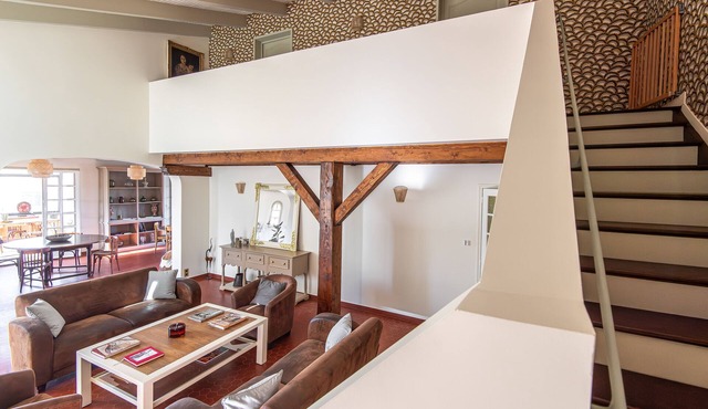 Grande Maison Familiale Avec Piscine et Terrain Arboré
