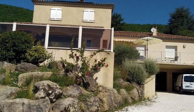Homerez - House in Nant