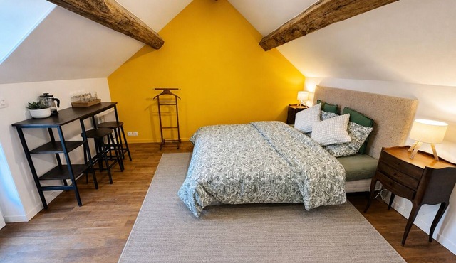 L'Ecrin Jaune de Courances - Bed and Breakfast with garden