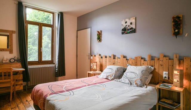 La Palette Guest Room with Mountain View, Shared Garden & Wi-Fi