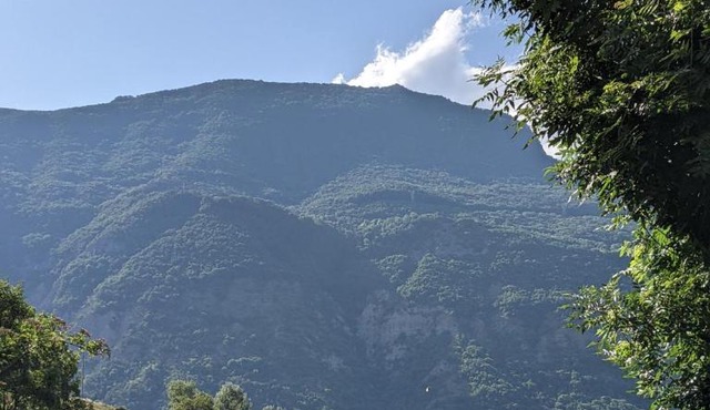La Sallandière - Gîte et table d'hôtes avec Jacuzzi en Isère, près des passerelles himalayennes du lac de Monteynard