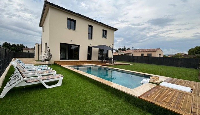 Large luxury villa with swimming pool