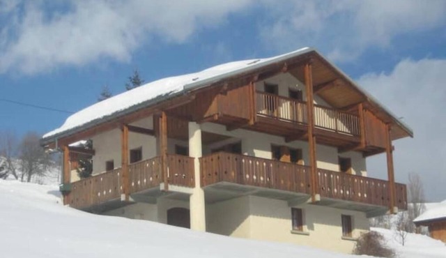 Le Haut Balcon, a sunny high-altitude chalet facing a breathtaking panorama