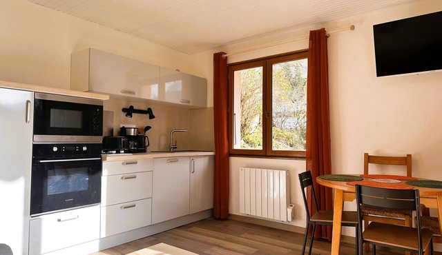 Lovely 2-room with garden near ski lift, 4 pers.