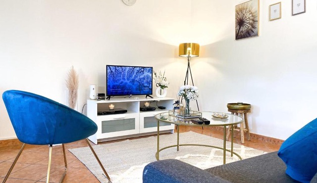 Luxueux Appartement Evry Centre - Parking - RER à 10 min